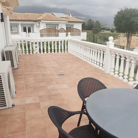 Charming Mansion - Pool - Patio - 5 Bedrooms * Santa Fe de los Boliches
