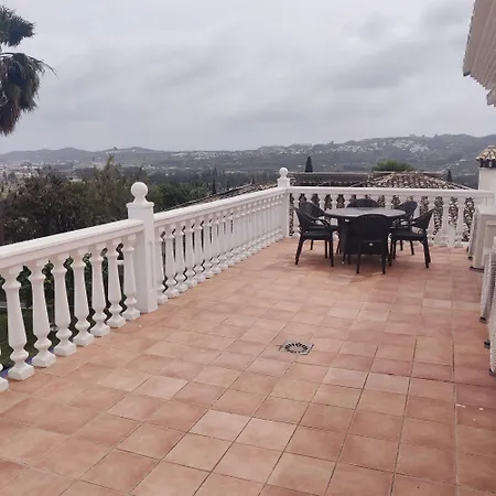 Villa Charming Mansion - Pool - Patio - 5 Bedrooms Santa Fe de los Boliches